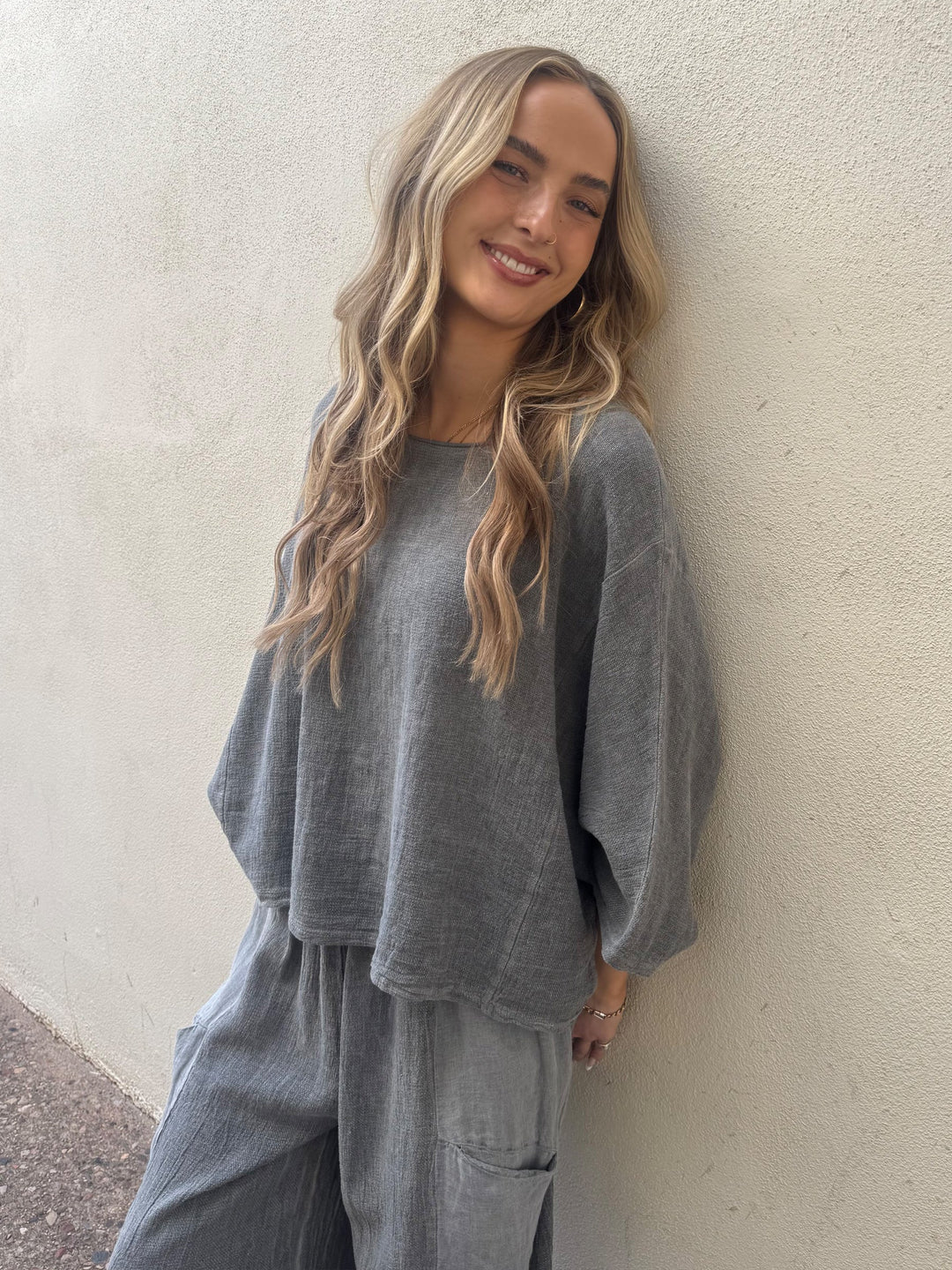 Meo Linen Boxy Dolman Tee (Charcoal)