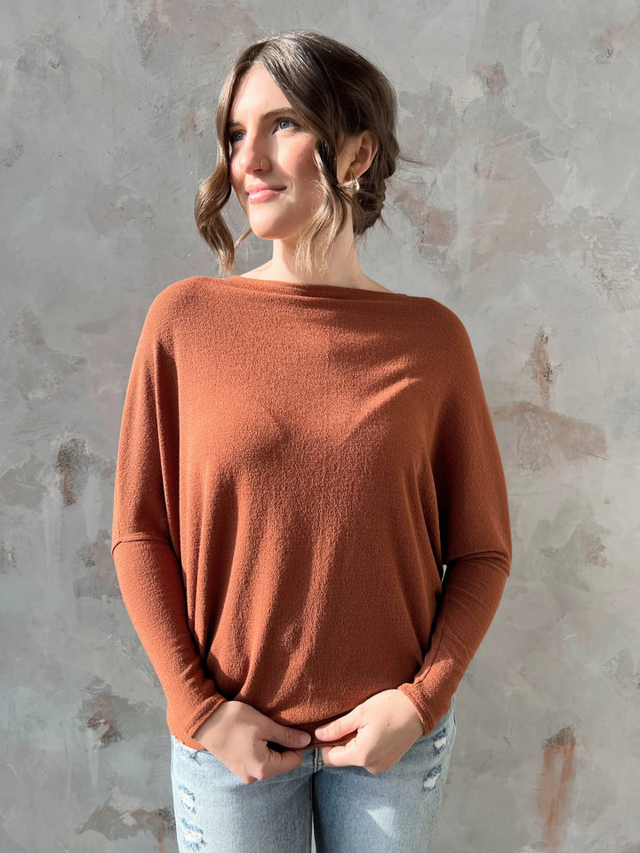 Jolie All Day Slouch Top (Cognac)