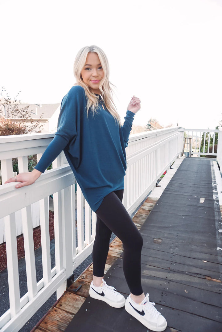 Jolie All Day Slouch Top (Teal)