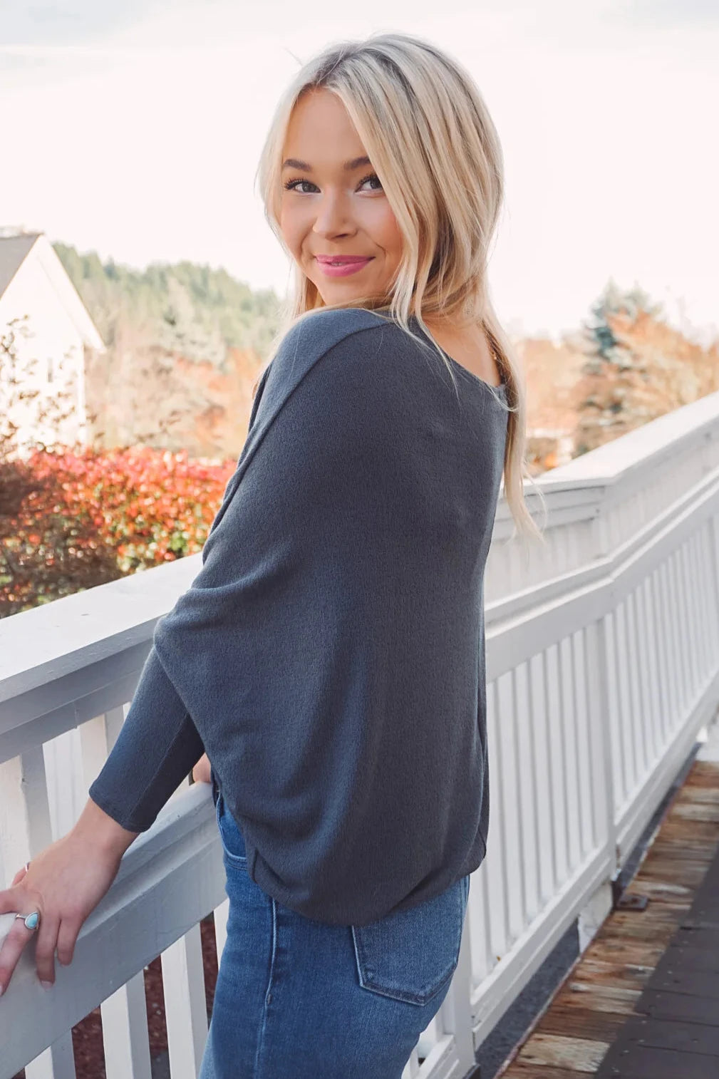 Jolie All Day Slouch Top (Ash Grey)