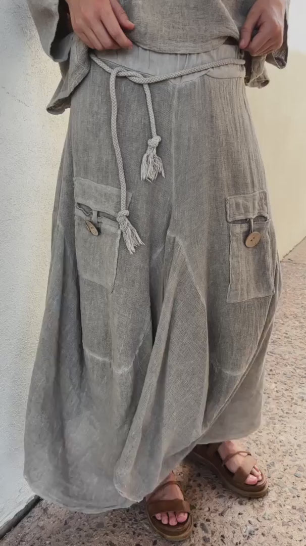 Meo Linen Cargo Skirt (Taupe)