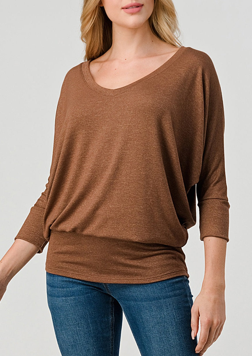 Natural Vibe Knit V Top (Cocoa)