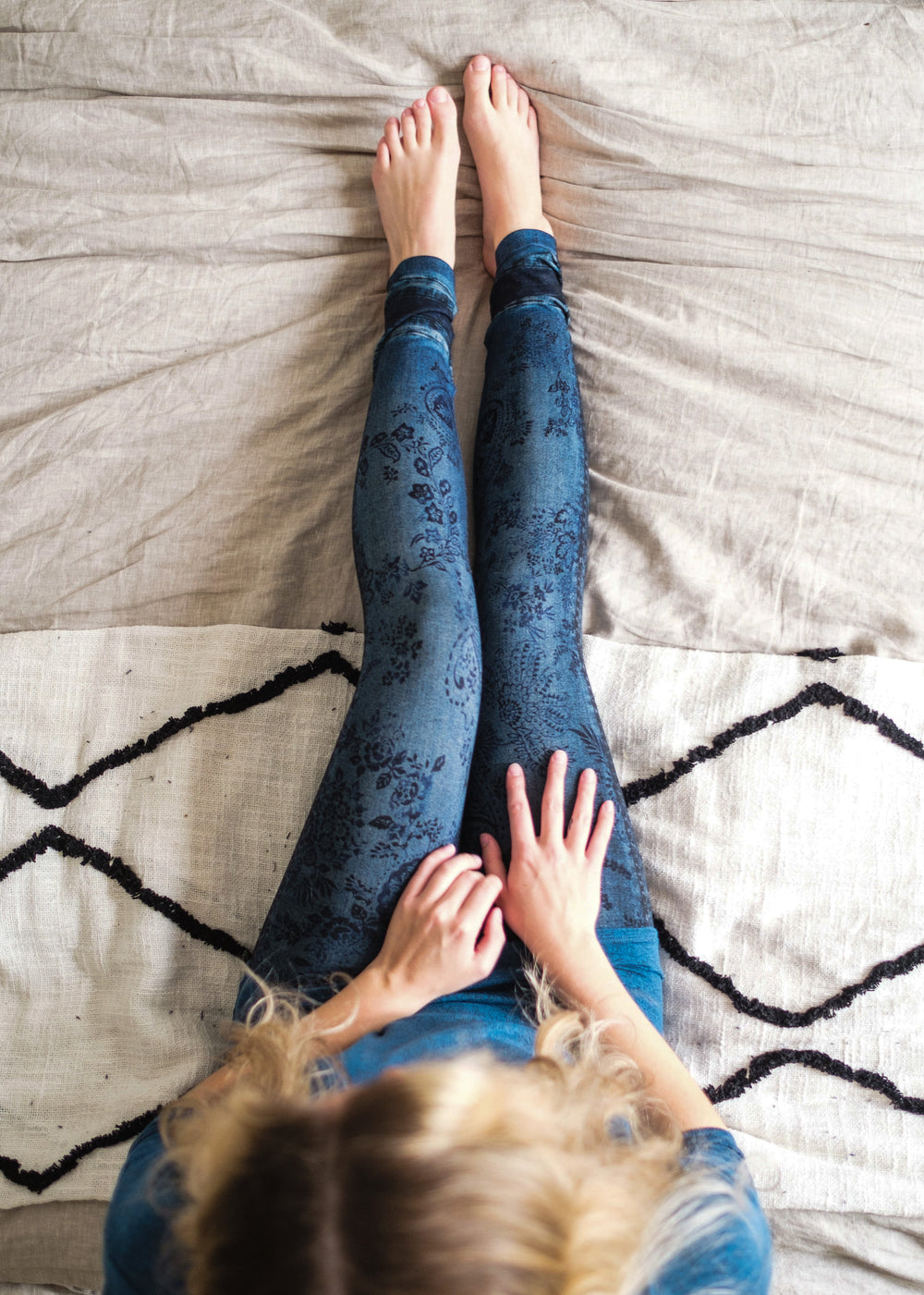 High, rise denim printed leggings for yoga and loungwear