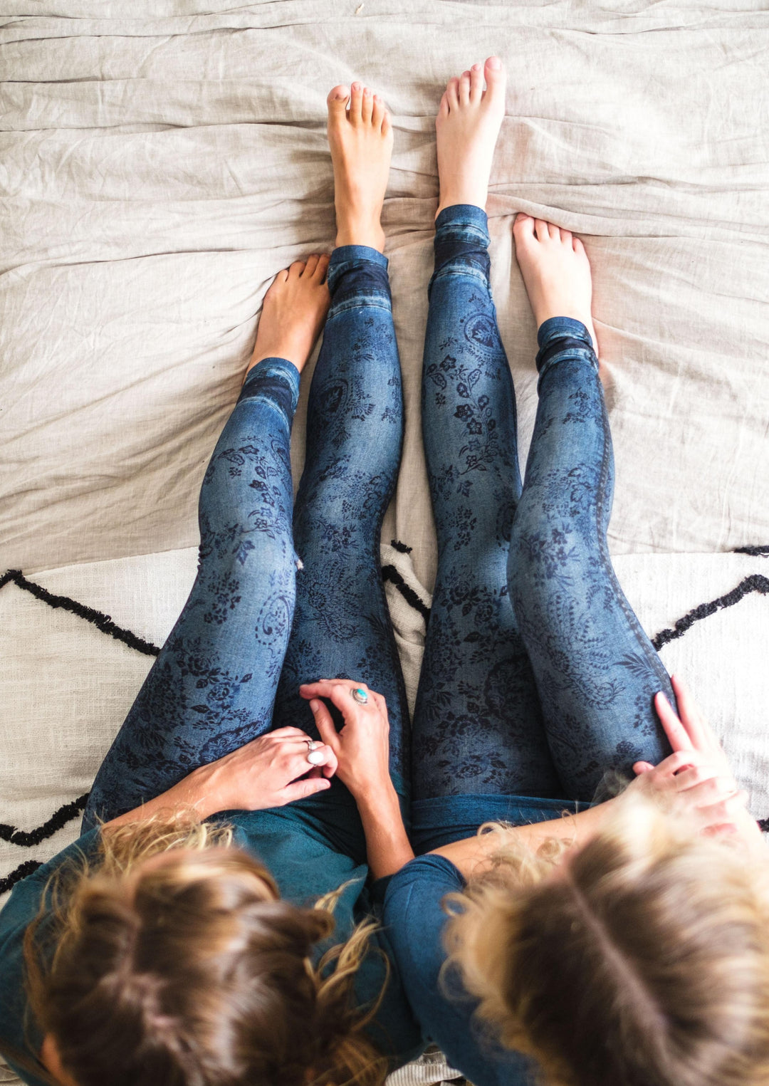 Denim paisley printed leggings 