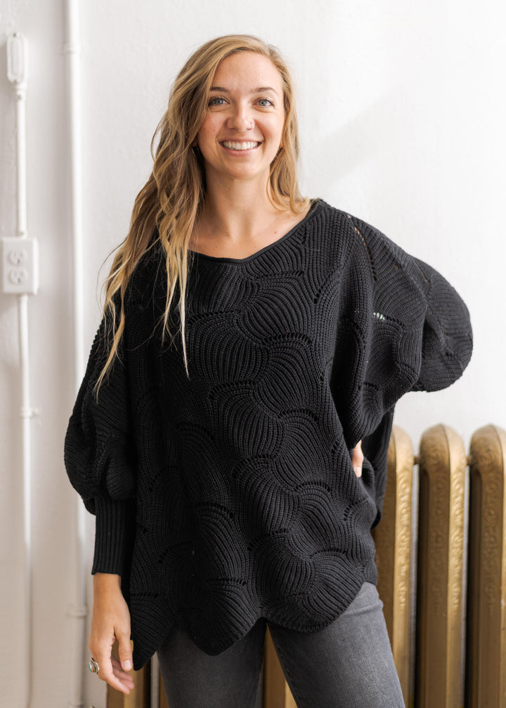 My Cozy Seashell Sweater (Black)
