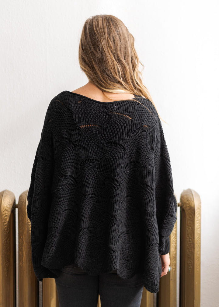 My Cozy Seashell Sweater (Black)